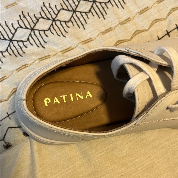 Patina Women's White Leather Sneakers - Picture 5 of 6